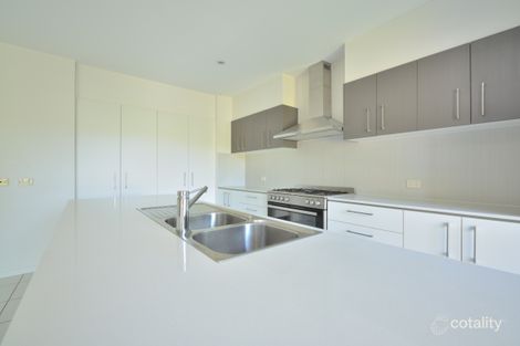 Property photo of 24 Orchard Drive Kirkwood QLD 4680