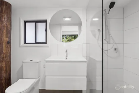 Property photo of 2 Alleena Court Mudgeeraba QLD 4213