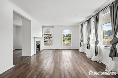 Property photo of 34 Mirang Avenue Croydon VIC 3136