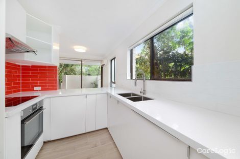 Property photo of 2/10-16 Onslow Street Rose Bay NSW 2029