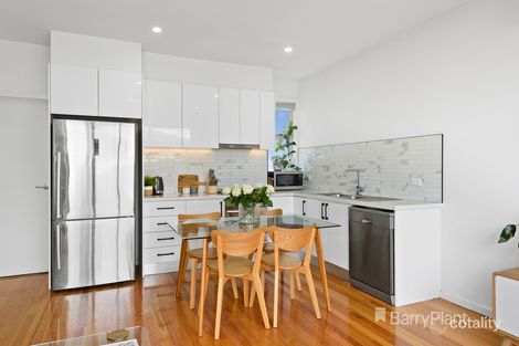 Property photo of 8/22 Irvine Crescent Brunswick West VIC 3055