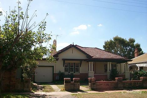 16 Stirling St, Guildford, WA 6055