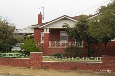 4 Jarick St, Turvey Park, NSW 2650