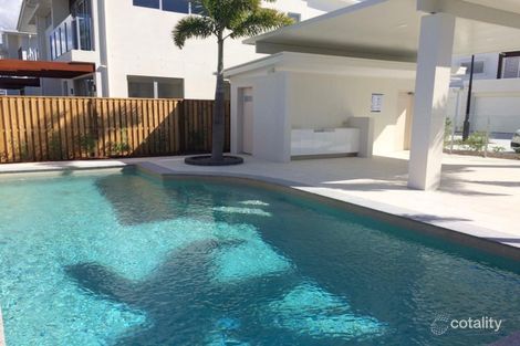 25/1-2 Waters Cl, Hope Island, QLD 4212