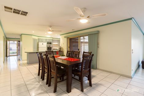 Property photo of 2 Honeysuckle Avenue Hillside VIC 3037