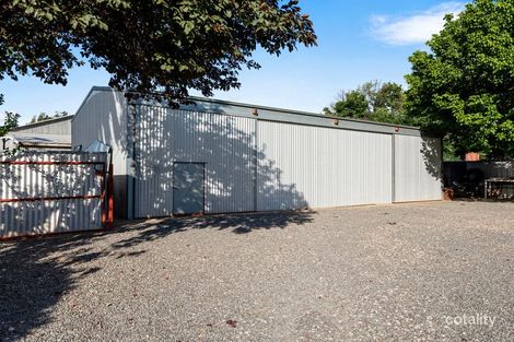 97 Bob Irvin Rd, Yoogali, NSW 2680