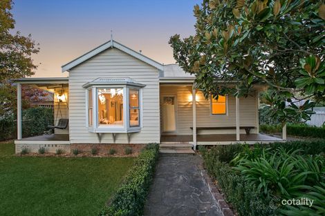 8 Oxley Dr, Mittagong, NSW 2575