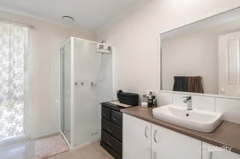 Property photo of 19 Nirringa Drive Hampton Park VIC 3976