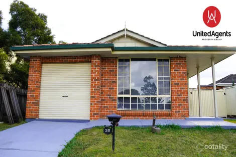 32 Falcon Cct, Green Valley, NSW 2168