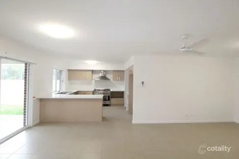 Property photo of 5 Kite Close Pallara QLD 4110