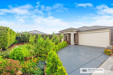 Property photo of 7 Michael Place Point Cook VIC 3030