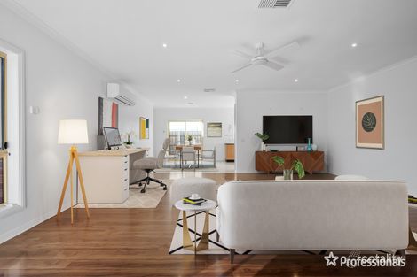 Property photo of 2/21 Timele Drive Hillside VIC 3037