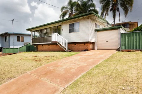 7 Gordon Ave, Rockville, QLD 4350