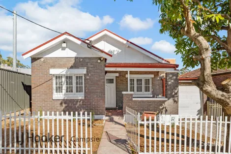 4 Una St, Campsie, NSW 2194
