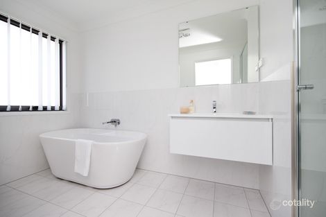 Property photo of 5 Muirfield Way Medowie NSW 2318