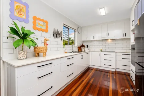 Property photo of 6 Awanui Place Rasmussen QLD 4815
