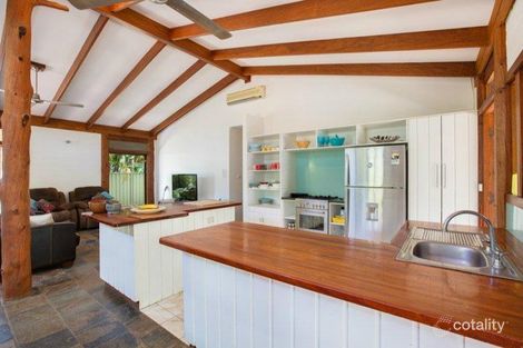 Property photo of 5 Cantal Close Smithfield QLD 4878
