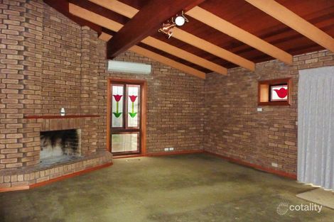 Property photo of 5 Carlo Court Greensborough VIC 3088