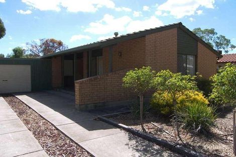 2 Rayner Ct, Para Hills West, SA 5096