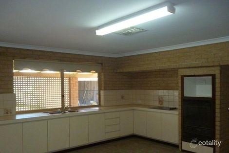 Property photo of 13 St James Place Greenfields WA 6210