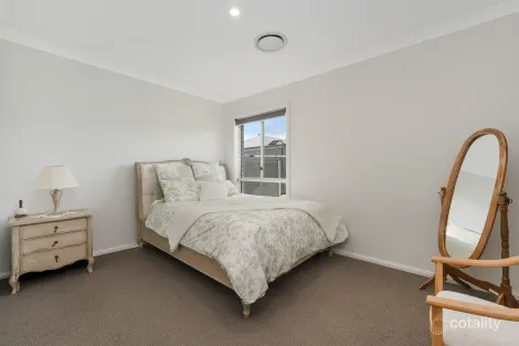 Property photo of 72 Carroll Circuit Cooranbong NSW 2265