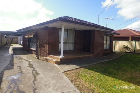 Property photo of 7 Stevenage Crescent Deer Park VIC 3023
