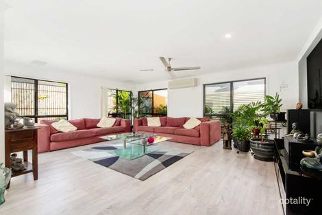 Property photo of 18 Sea Eagle Drive Burleigh Waters QLD 4220