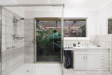 Property photo of 11 Cudgee Court Research VIC 3095
