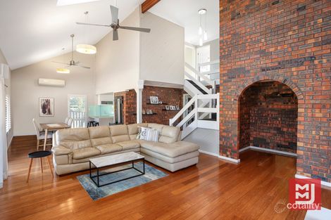 Property photo of 1/26 David Avenue Oak Flats NSW 2529