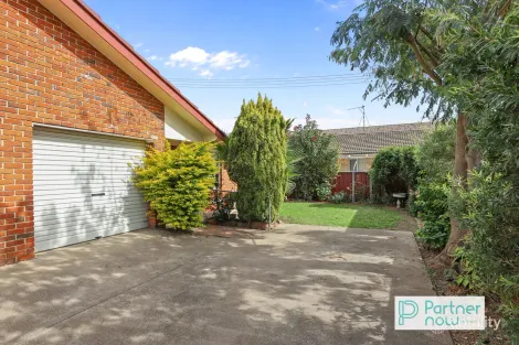 Property photo of 4/175 Goonoo Goonoo Road South Tamworth NSW 2340