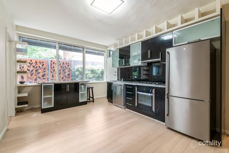 Property photo of 4/4 Lambert Road Toorak VIC 3142