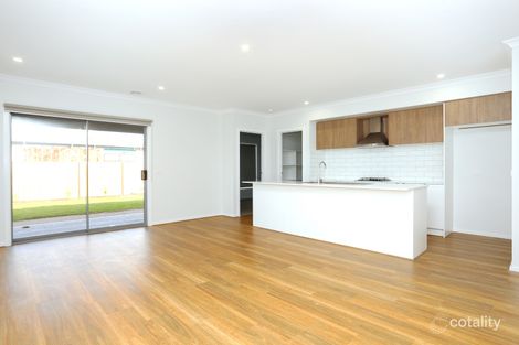Property photo of 12 Baxterpark Drive Thornhill Park VIC 3335