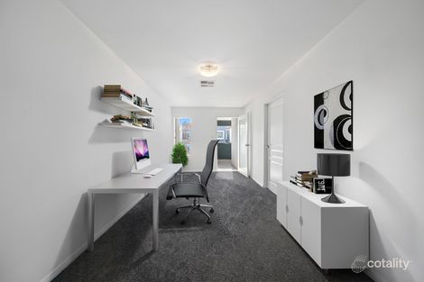 Property photo of 74 Dobroyd Drive Elizabeth Hills NSW 2171