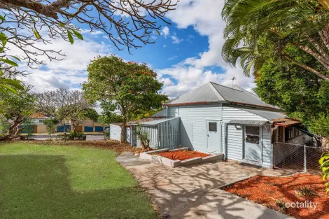 4/136 Merthyr Rd, New Farm, QLD 4005