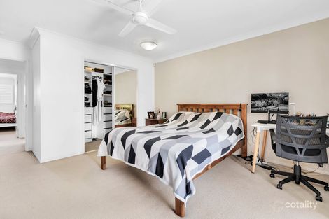 Property photo of 7 Fairway Court Mount Ommaney QLD 4074