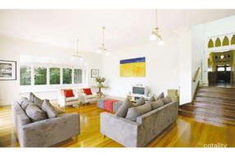 Property photo of 47 Mathoura Road Toorak VIC 3142
