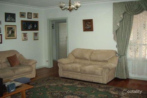 Property photo of 18 Bess Court Dandenong VIC 3175