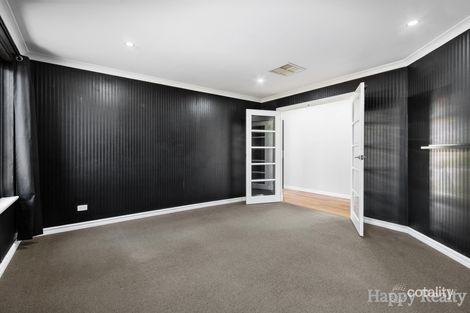 Property photo of 31 Longshaw Circuit Canning Vale WA 6155