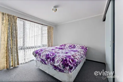 Property photo of 85 Silvereye Crescent Werribee VIC 3030