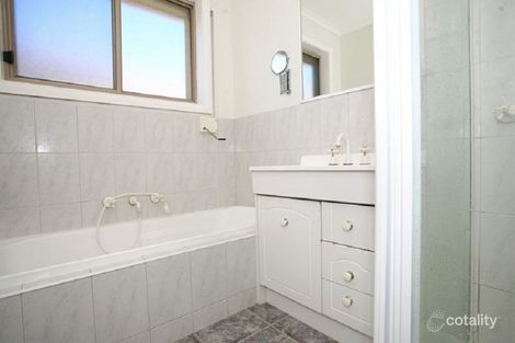 Property photo of 1/25 Albert Avenue Springvale VIC 3171