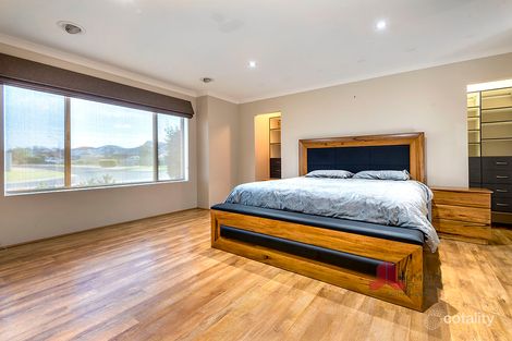 Property photo of 51 Abbeygate Street Australind WA 6233