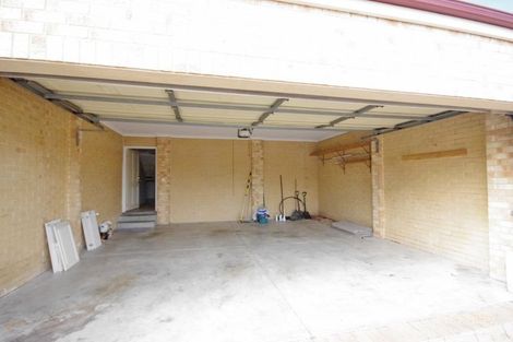 Property photo of 11 Glen Iris Drive Jandakot WA 6164