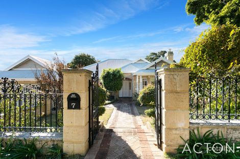 7 Crossland Ct, Peppermint Grove, WA 6011