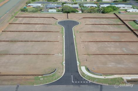 12 Honeybee Ct, Avenell Heights, QLD 4670