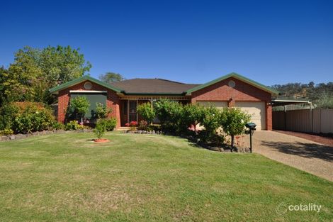 10 Fairbairn St, Glenroy, NSW 2640