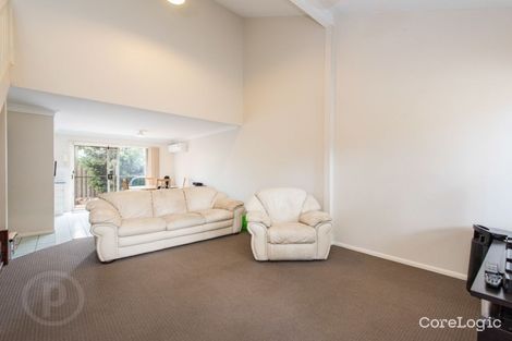 Property photo of 2/21 Stanton Road Tingalpa QLD 4173