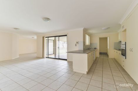 Property photo of 4 Nardoo Place Hillvue NSW 2340