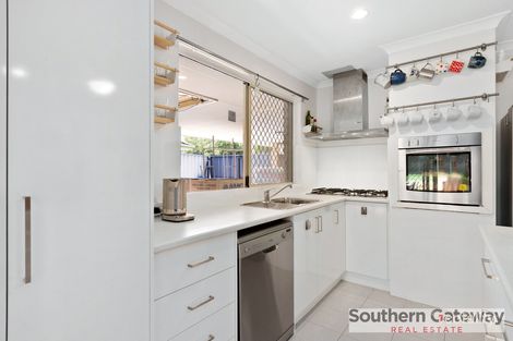 Property photo of 18 Whitebread Way Leda WA 6170