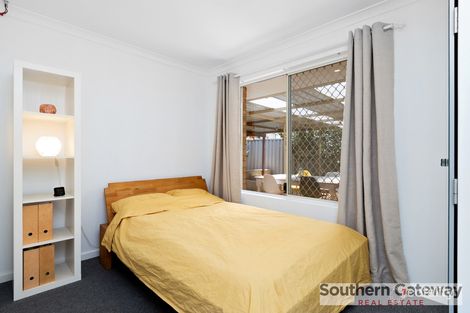 Property photo of 18 Whitebread Way Leda WA 6170