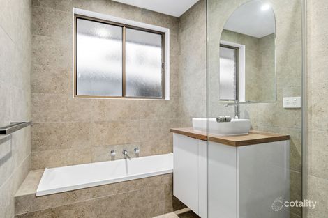 Property photo of 14 Blair Drive Kyneton VIC 3444